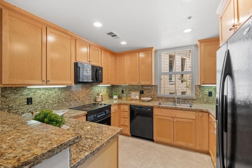 Image 11 of property listing at 1390 Saddle Rack Street 350, San Jose, CA 95126