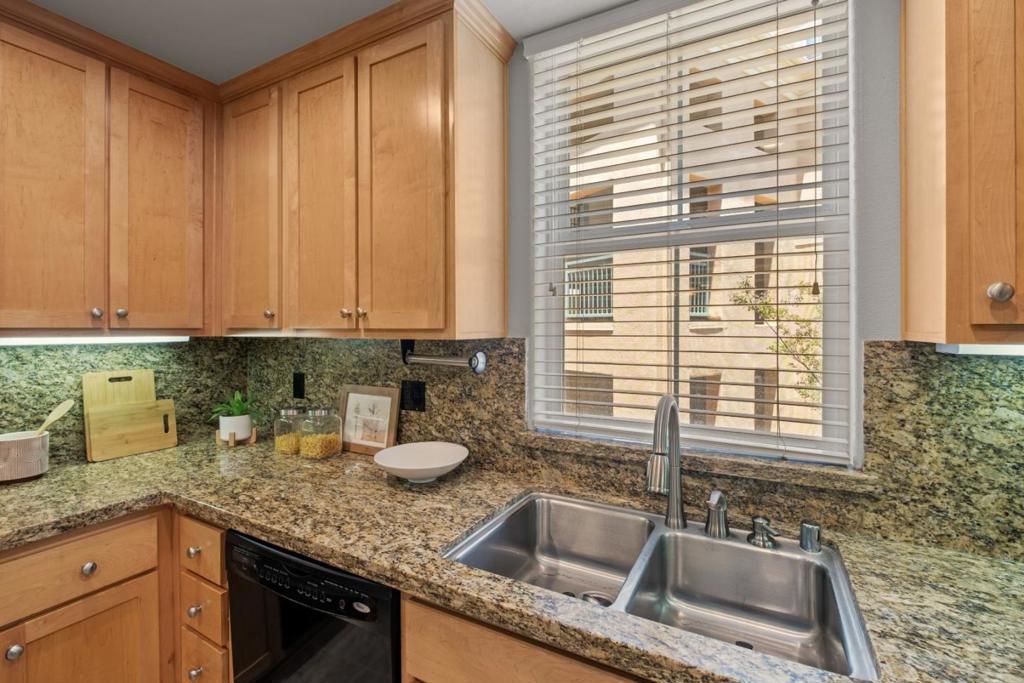 Image 15 of property listing at 1390 Saddle Rack Street 350, San Jose, CA 95126