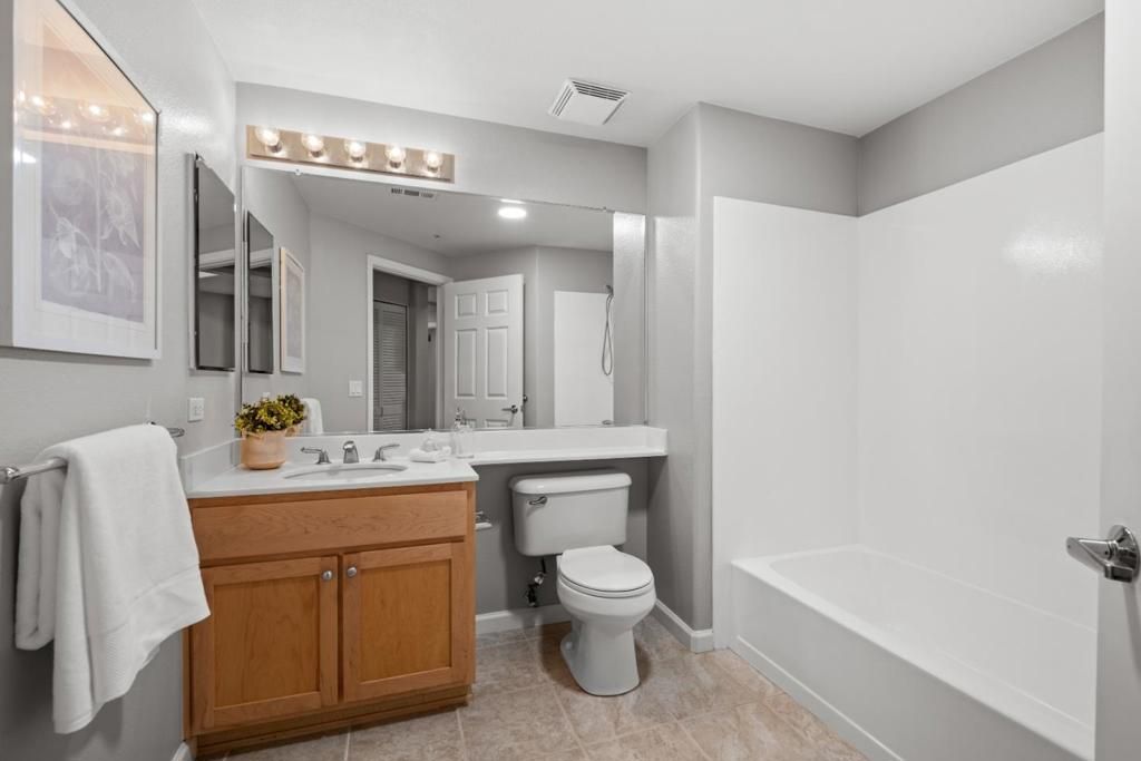 Image 17 of property listing at 1390 Saddle Rack Street 350, San Jose, CA 95126