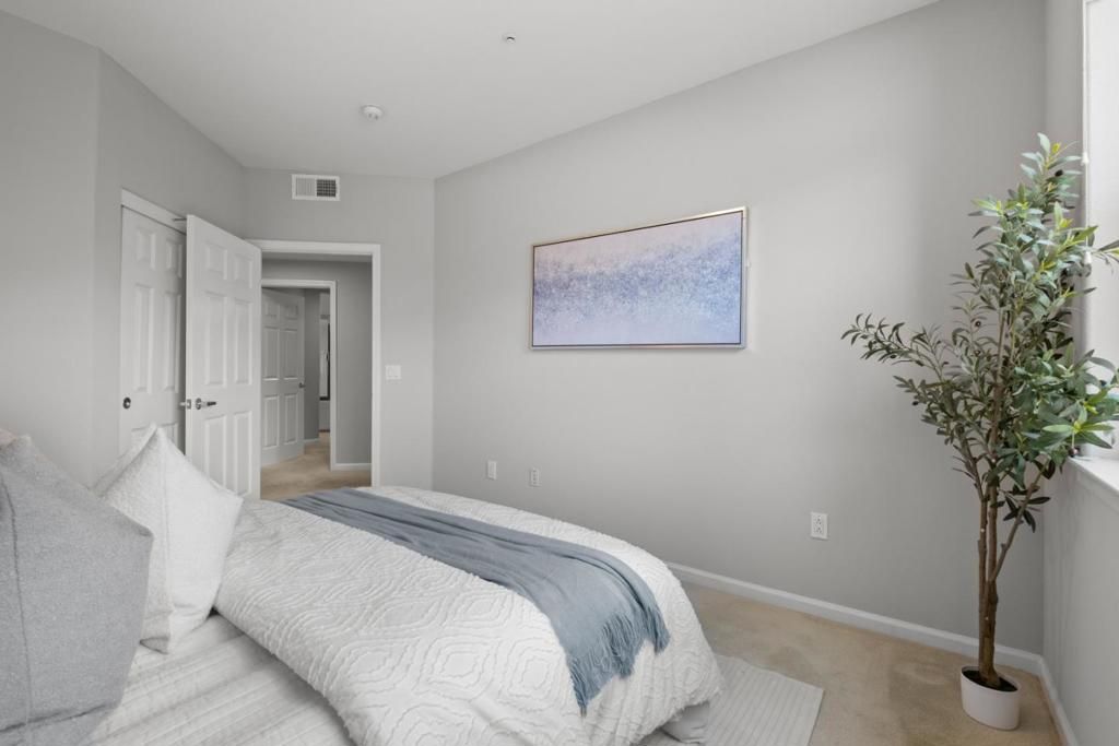 Image 23 of property listing at 1390 Saddle Rack Street 350, San Jose, CA 95126