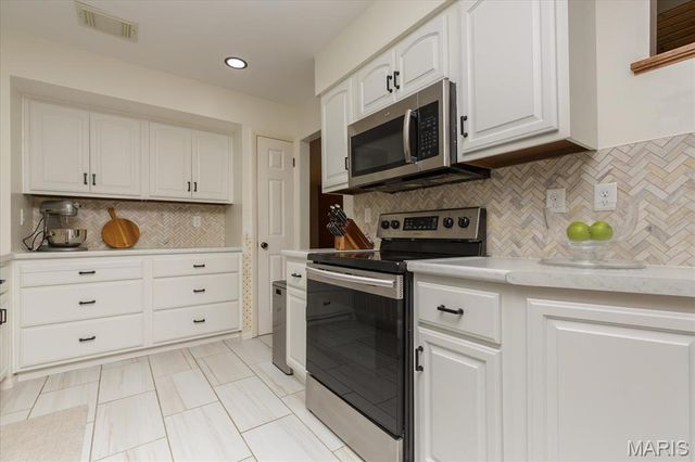 640 Painted Vista Drive, Ballwin, MO 63021