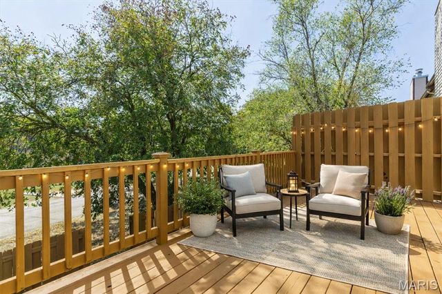 640 Painted Vista Drive, Ballwin, MO 63021