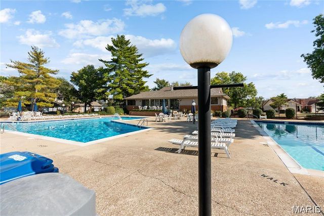 640 Painted Vista Drive, Ballwin, MO 63021