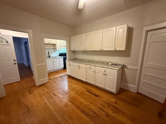 181 Concord 1, Ashland, MA 01721