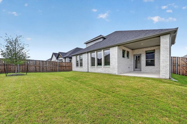 582 Silver Springs Lane, Lavon, TX 75166