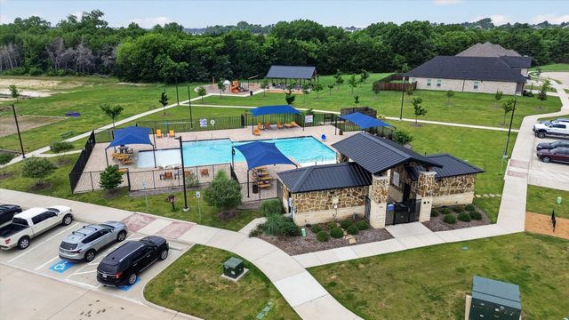 582 Silver Springs Lane, Lavon, TX 75166