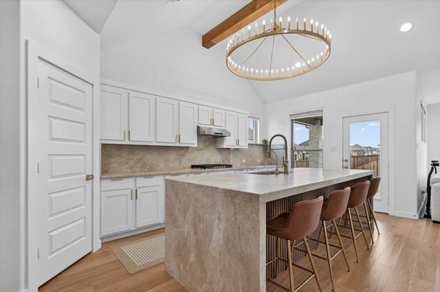 582 Silver Springs Lane, Lavon, TX 75166