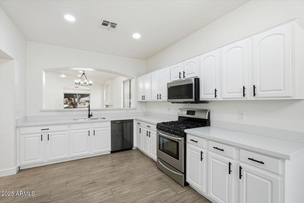 873 W NOLAN Way, Chandler, AZ 85248 — photo 5