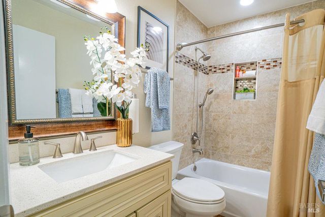 164 Carlisle Way, Benicia, CA 94510