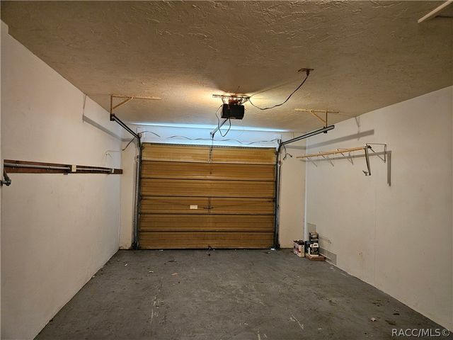 404 S Adams Street, Beverly Hills, FL 34465