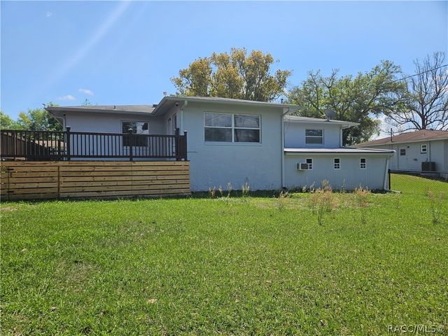 404 S Adams Street, Beverly Hills, FL 34465