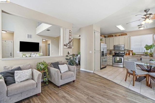 4921 Waterford Way, Antioch, CA 94531