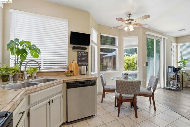 4921 Waterford Way, Antioch, CA 94531