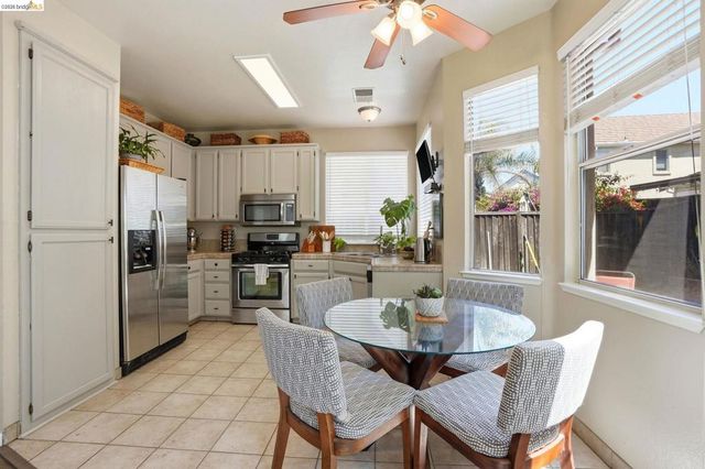 4921 Waterford Way, Antioch, CA 94531
