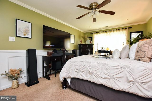 5304-B ADELAIDE DR, Mount Laurel, NJ 08054