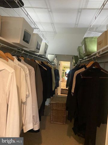 5304-B ADELAIDE DR, Mount Laurel, NJ 08054