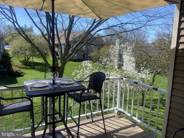 5304-B ADELAIDE DR, Mount Laurel, NJ 08054