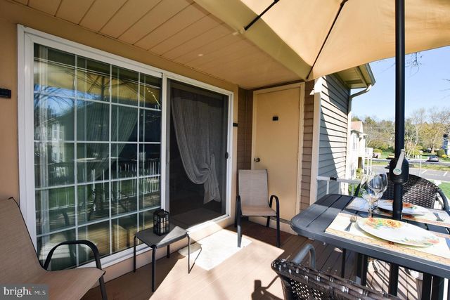 5304-B ADELAIDE DR, Mount Laurel, NJ 08054