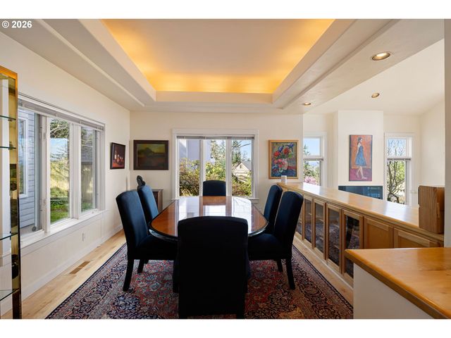 2634 SUNCREST Ave, Eugene, OR 97405