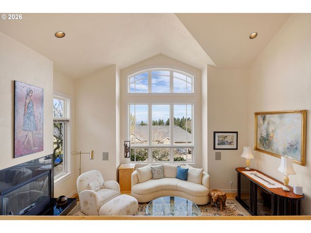 2634 SUNCREST Ave, Eugene, OR 97405