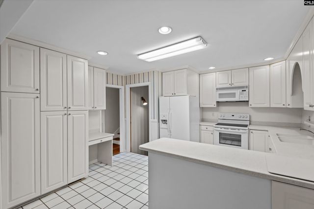 3300 Foxhall Road, Columbia, SC 29204