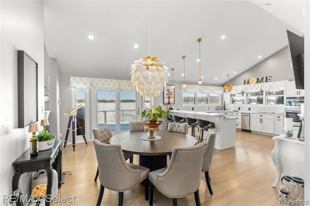 12363 Margaret Drive, Fenton, MI 48430