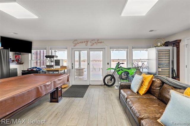 12363 Margaret Drive, Fenton, MI 48430