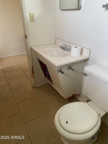 2449 W MISSOURI Avenue, Phoenix, AZ 85015