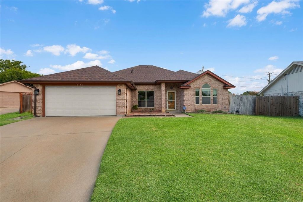 5748 Caracas Drive, North Richland Hills, TX 76180 — exterior