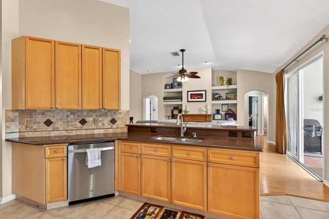 2735 CORDGRASS STREET, Oviedo, FL 32765