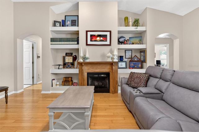 2735 CORDGRASS STREET, Oviedo, FL 32765