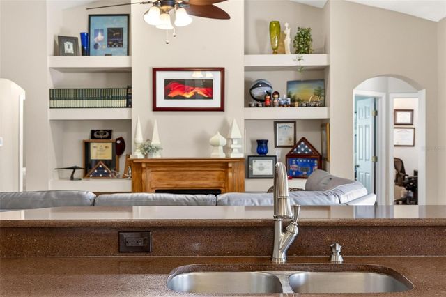 2735 CORDGRASS STREET, Oviedo, FL 32765