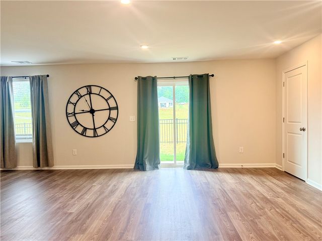 403 Chadwick Lane, Walhalla, SC 29691