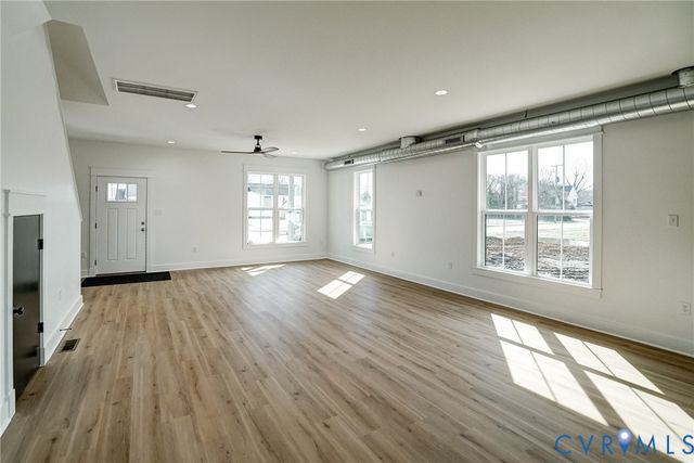 901 Commerce St, Petersburg, VA 23803