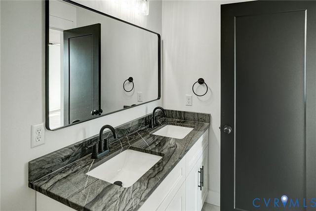 901 Commerce St, Petersburg, VA 23803