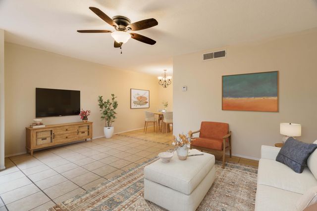 8452 Spain Road NE APT B, Albuquerque, NM 87111