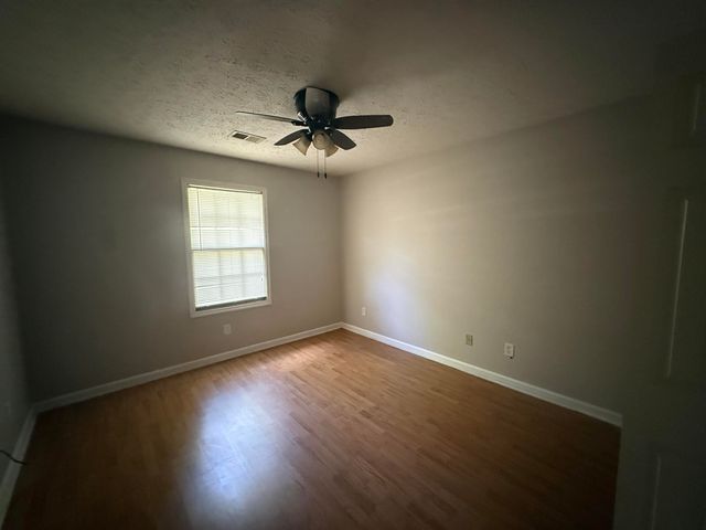 655-659 Scaffold Cane Road, Berea, KY 40403