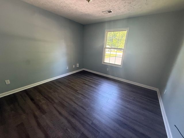655-659 Scaffold Cane Road, Berea, KY 40403