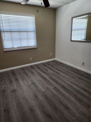2619 NW 47th Lane, Lauderdale Lakes, FL 33313