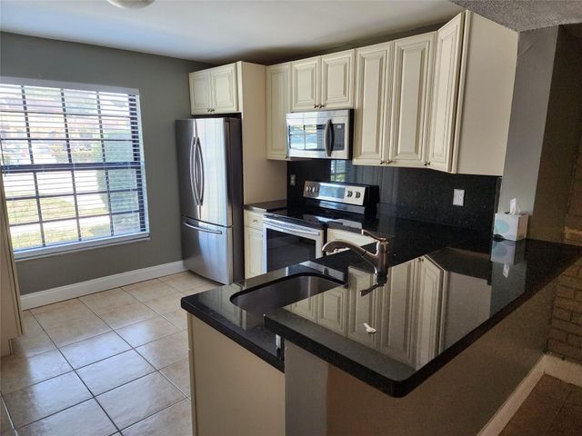2619 NW 47th Lane, Lauderdale Lakes, FL 33313