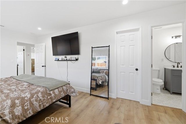 44335 Glenraven, Lancaster, CA 93535