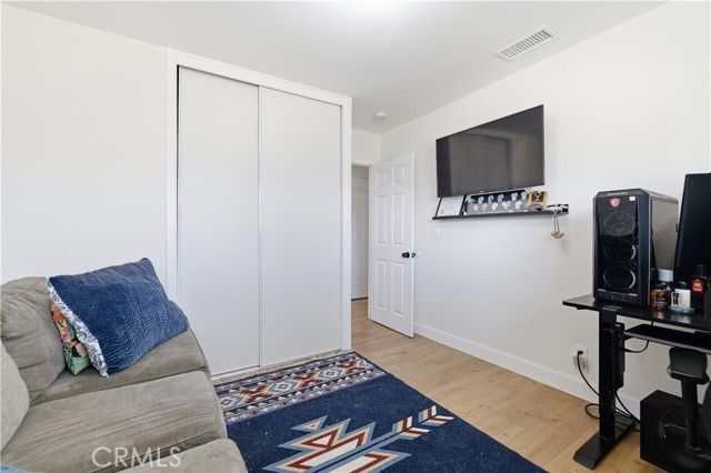 44335 Glenraven, Lancaster, CA 93535