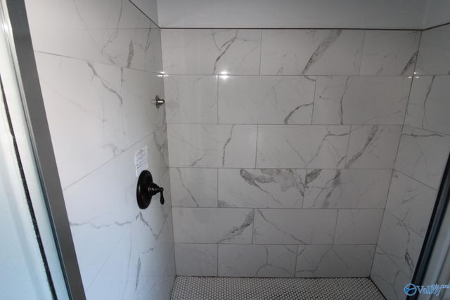 88 Pierce Road, Albertville, AL 35951