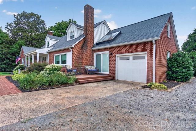941 Casar Belwood Road, Lawndale, NC 28090