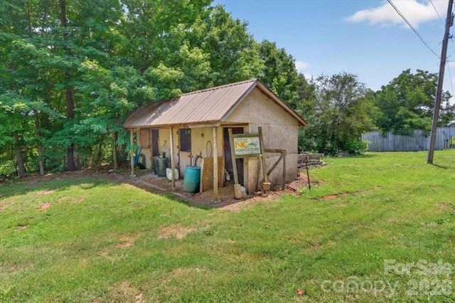 941 Casar Belwood Road, Lawndale, NC 28090