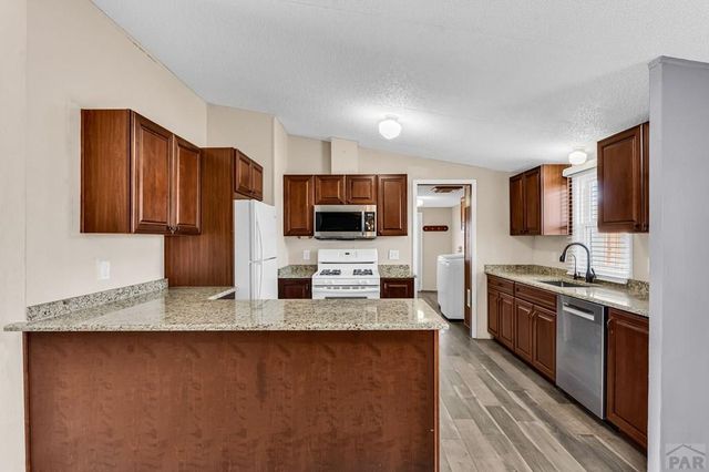 1044 P Street, Penrose, CO 81240
