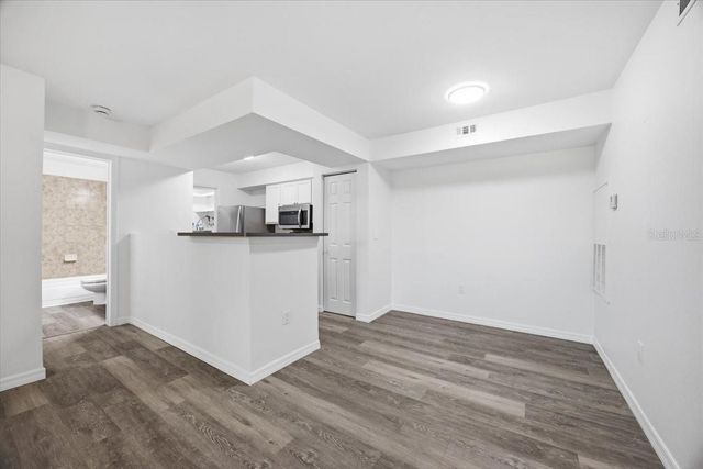 3028 PARKWAY BOULEVARD 207, Kissimmee, FL 34747