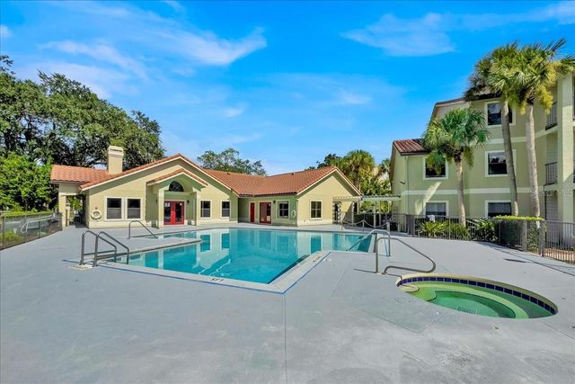 3028 PARKWAY BOULEVARD 207, Kissimmee, FL 34747