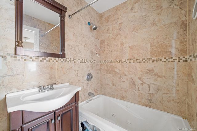 1519 Adee Avenue, Bronx, NY 10469