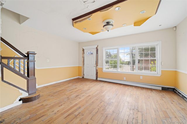 1519 Adee Avenue, Bronx, NY 10469